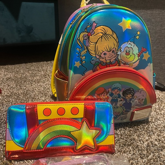 Rainbow Brite Exclusive Light Up Loungefly Mini Backpack Wallet & Mini Coin Pur - Picture 7 of 9